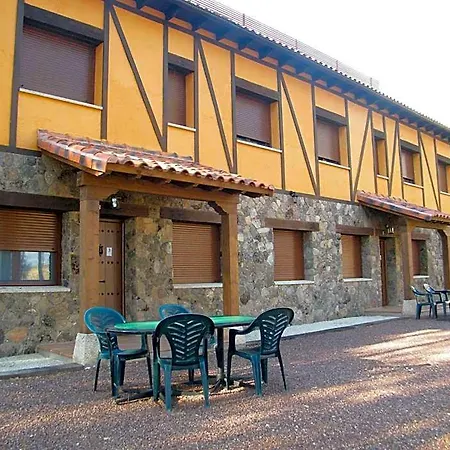 Hotel El Rincón De Riveros El Raso